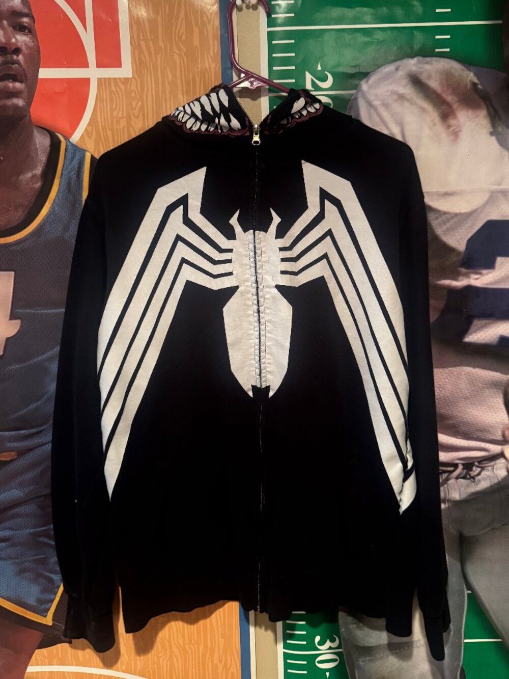 Vintage like Y2K Marvel Spider-Man Venom Black Zip Up Hoodie (Medium) READ DESCR